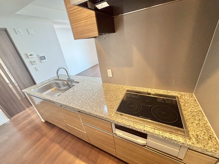 その他 開放感のあるキッチンスペース。調理をしながら、会話も弾みそうですね。