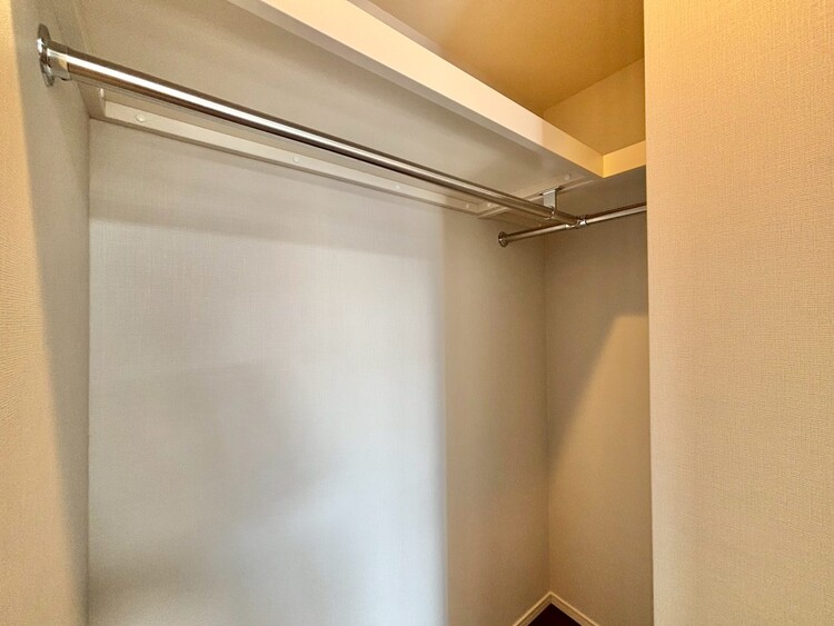 その他 収納スペースが付いていて、お部屋を広く使っていただけます。