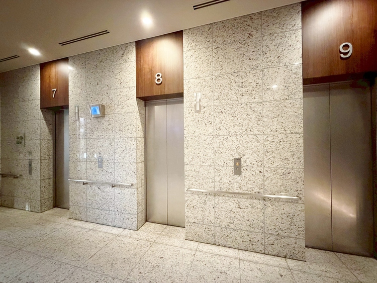 その他 エレベーター完備のため荷物が多くなっても安心。