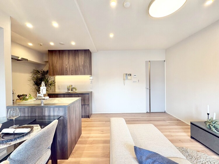 その他 シンプルな内装と偏り過ぎないデザインで統一しました。