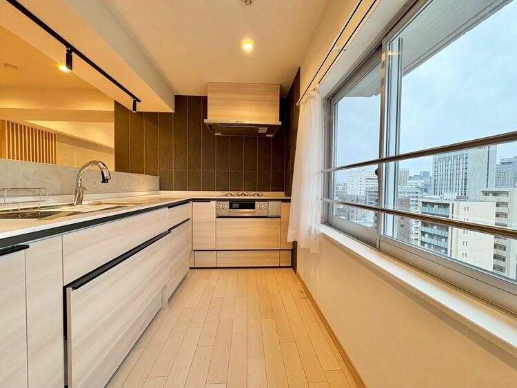 その他 開放感のあるキッチンスペース。調理をしながら、会話も弾みそうですね。