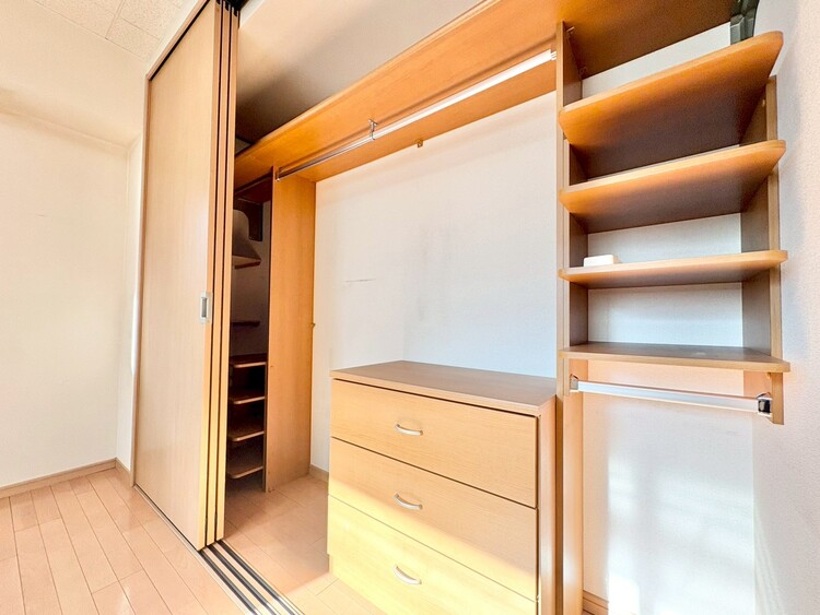 その他 家電やスーツケース、ストック品など何でも片付く嬉しい空間です。