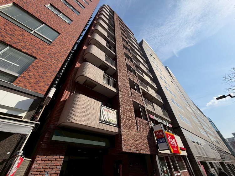 その他 飽きのこないシンプルモダンな外観です。