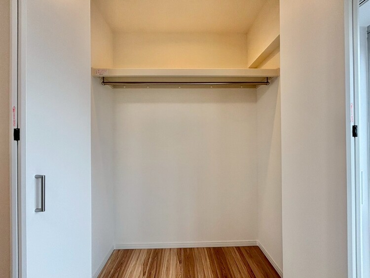 その他 収納スペースが付いていて、お部屋を広く使っていただけます。