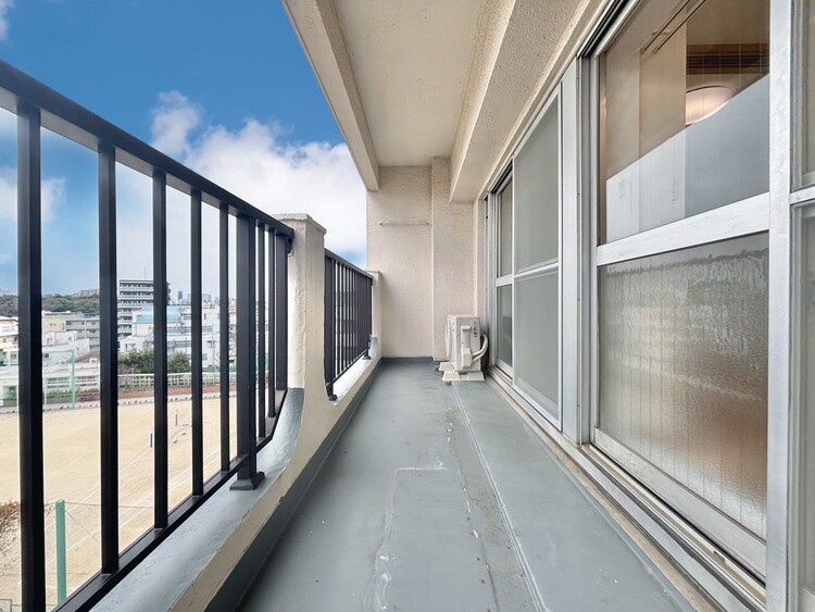 その他 朝の澄んだ空気や、夕方に吹く清々しい風を感じられるバルコニー。