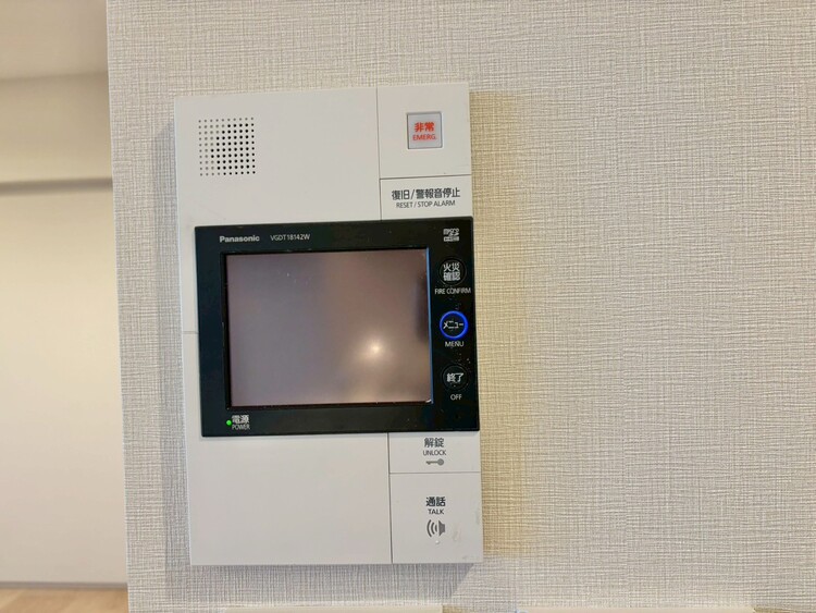 その他 誰が来てもわかる様にモニター付きインターホンを設置。
