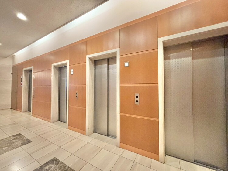 その他 エレベーター完備のため荷物が多くなっても安心。