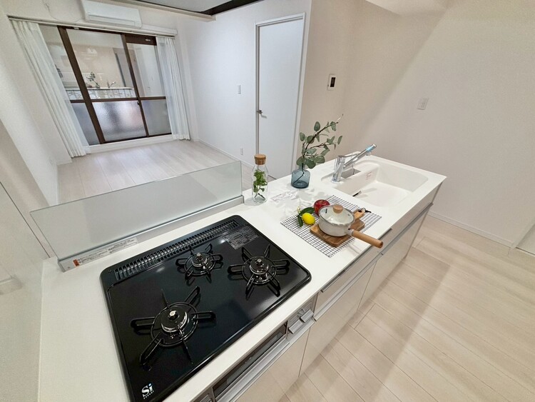 その他 使いやすくスタイリッシュなキッチン空間になっております。