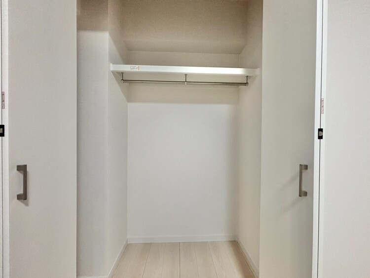 その他 家電やスーツケース、ストック品など何でも片付く嬉しい空間です。