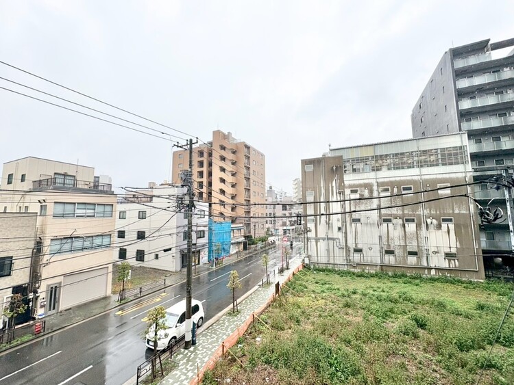 その他 眺望や窓からの景色が良いと、家で過ごす時間も快適です。