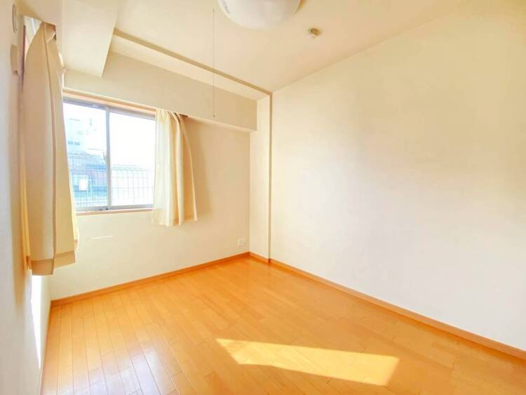 その他 清かで艶やかな時間をもたらしてくれる室内です。