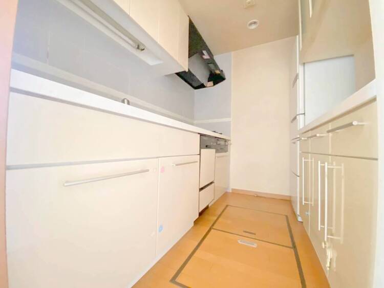 その他 使いやすくスタイリッシュなキッチン空間になっております。