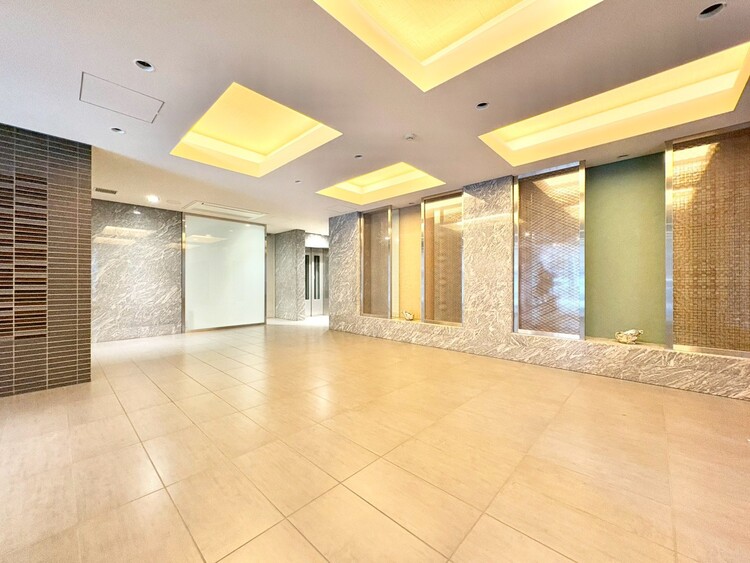 その他 館内は静寂な中が保たれており、管理が行き届いている印象を受けました。