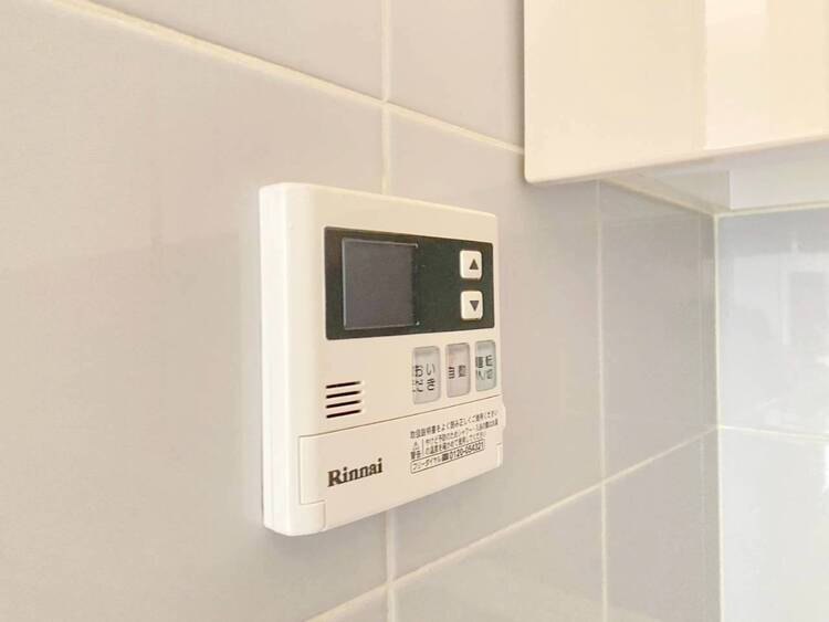 その他 見やすい画面で操作しやすい給湯パネル。