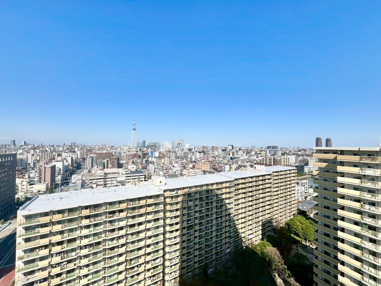 その他 眺望や窓からの景色が良いと、家で過ごす時間も快適です。