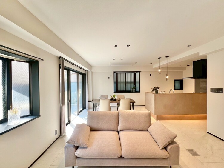 その他 シンプルな内装と偏り過ぎないデザインで統一しました。