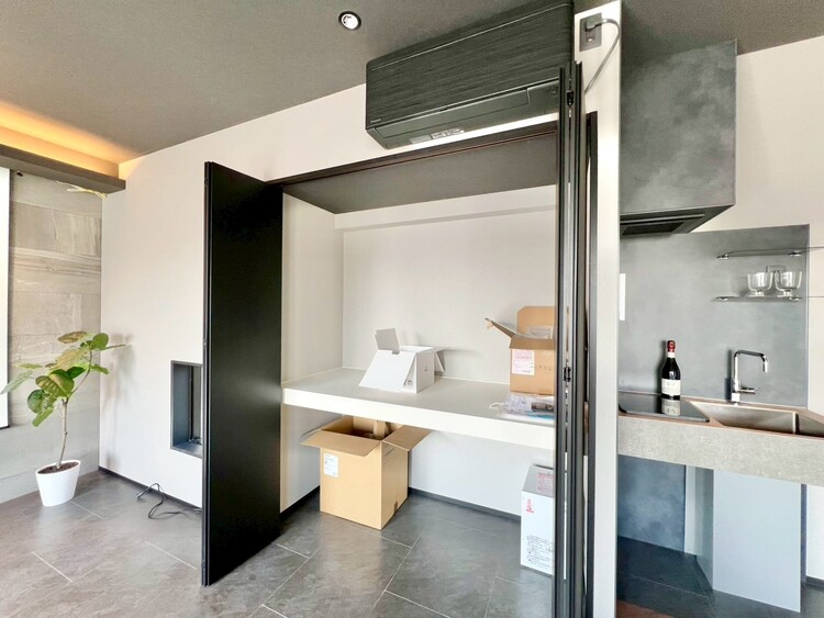 その他 収納スペースが付いていて、お部屋を広く使っていただけます。