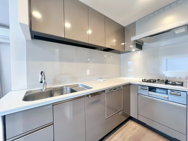 その他 開放感のあるキッチンスペース。調理をしながら、会話も弾みそうですね。