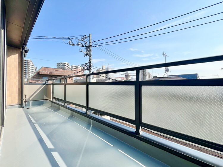 その他 朝の澄んだ空気や、夕方に吹く清々しい風を感じられるバルコニー。