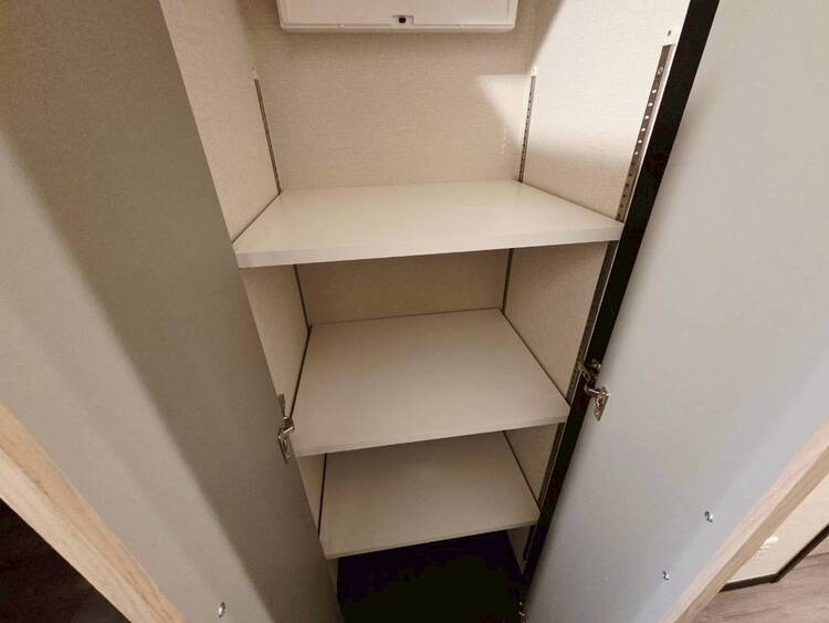 その他 家電やスーツケース、ストック品など何でも片付く嬉しい空間です。