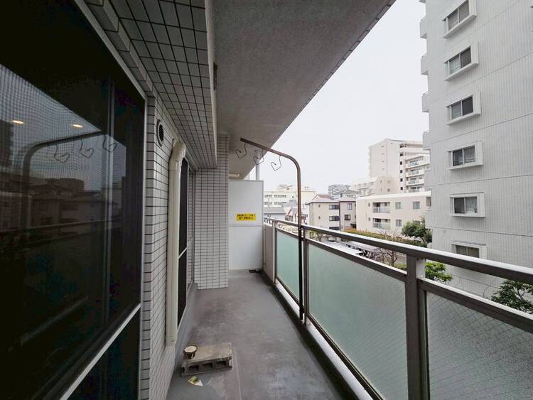 その他 朝の澄んだ空気や、夕方に吹く清々しい風を感じられるバルコニー。