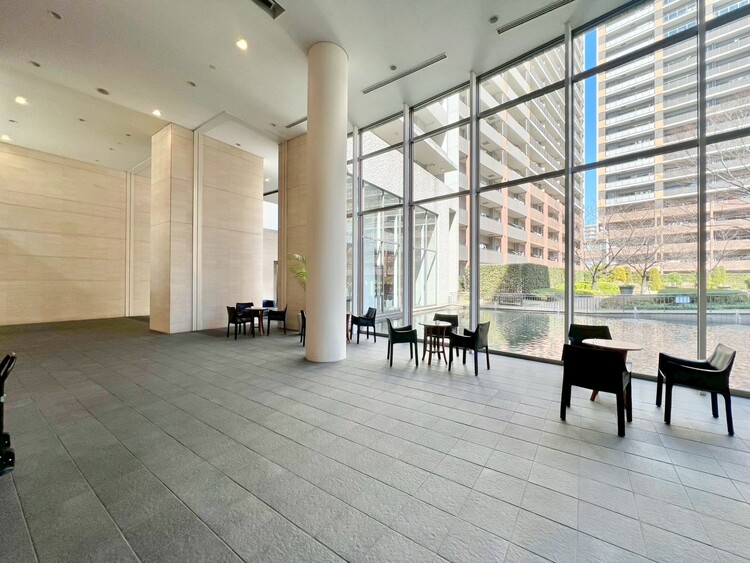 その他 館内は静寂な中が保たれており、管理が行き届いている印象を受けました。