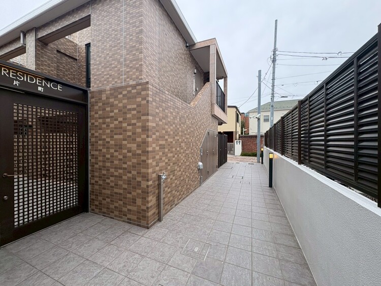 その他 館内は静寂な中が保たれており、管理が行き届いている印象を受けました。