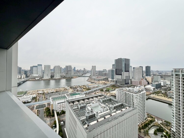 その他 眺望や窓からの景色が良いと、家で過ごす時間も快適です。