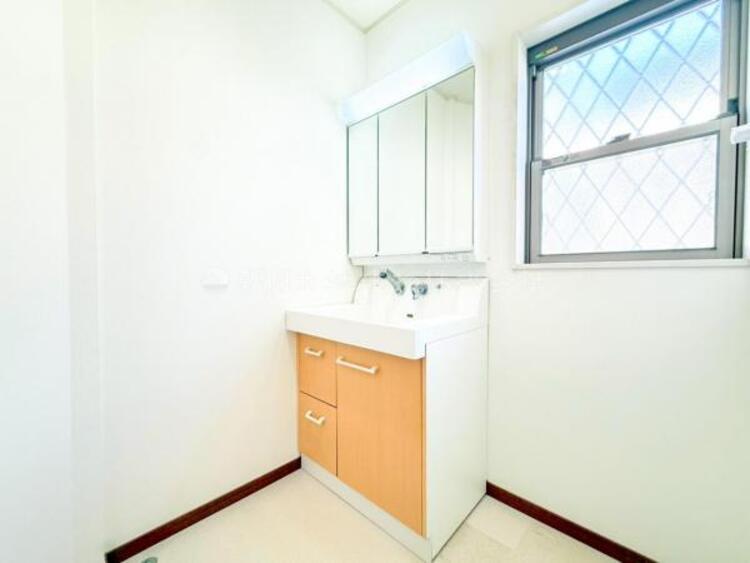 洗面 普段は人目につかないスペースにもこだわりを。つくり手の気持ちを『心』がつたわります。