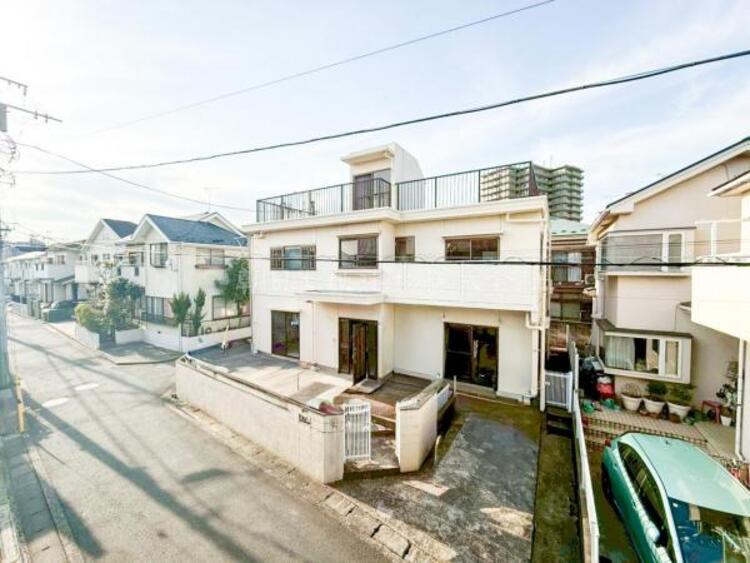 外観 青空に映える外観で、心地よい暮らしをそっと支えてくれます◎ ゆったりした幸せが続きます。 