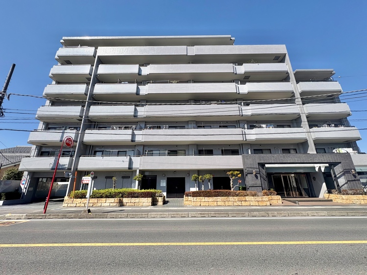 外観 資料には掲載していない情報が、現地にはたくさんあります。是非一度、現地をご確認ください。