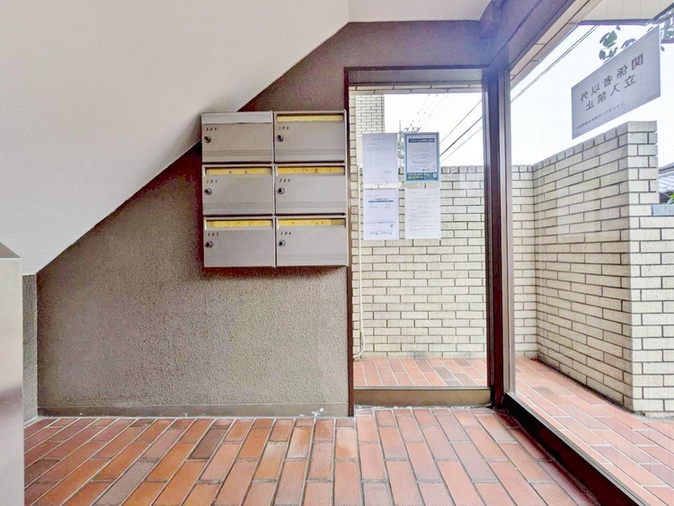 その他 郵便物を受け取るための郵便受けも、きちんと管理されています。