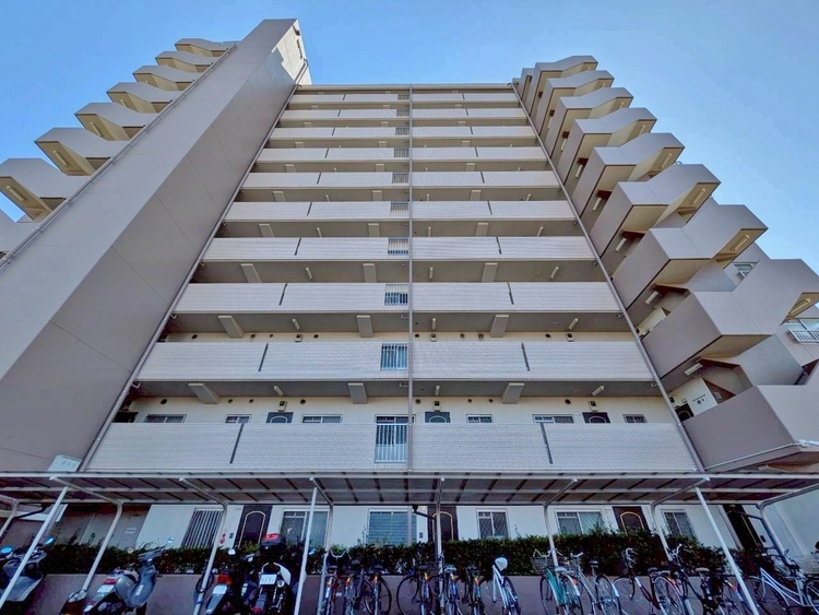 外観 資料には掲載していない情報が、現地にはたくさんあります。是非一度、現地をご確認ください。