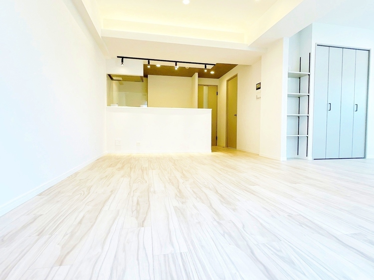 居間 ひとつひとつの空間に宿した機能性、そして美意識。