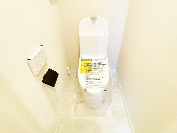 トイレ 暮らしの中のさりげないひとときの快適さにも、こだわりを、持って設備を配しております。