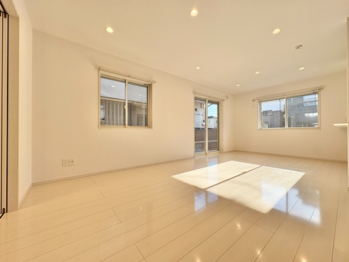 草加青柳８丁目の画像