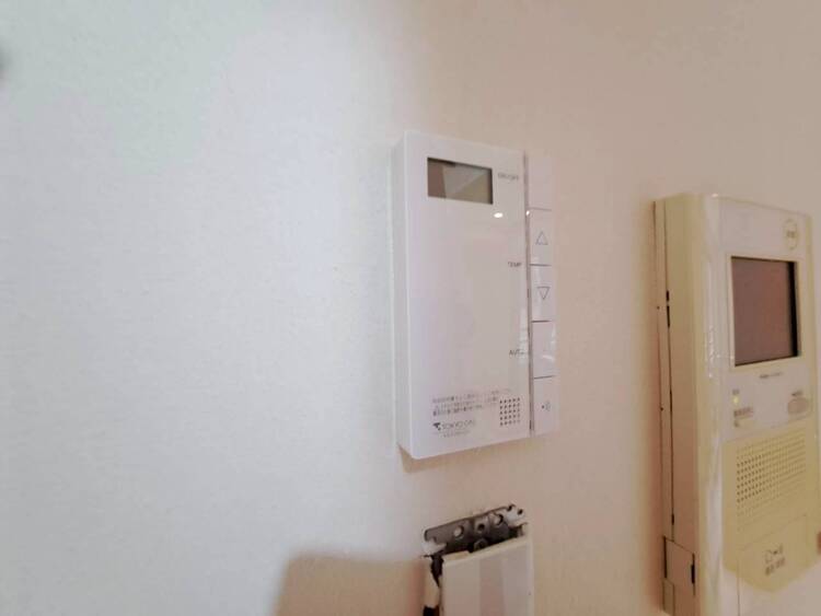 その他 見やすい画面で操作しやすい給湯パネル。