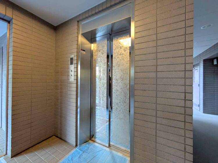 その他 エレベーター完備のため荷物が多くなっても安心。