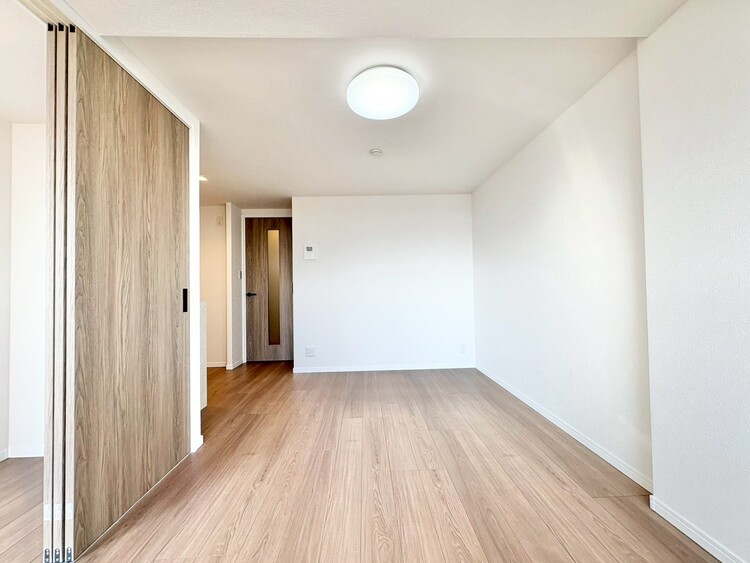 その他 シンプルな内装と偏り過ぎないデザインで統一しました。