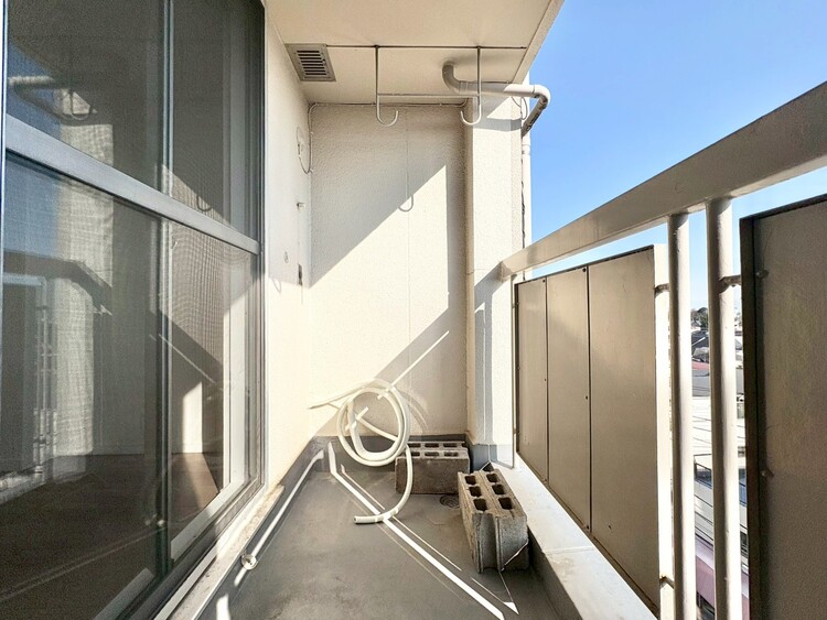 その他 朝の澄んだ空気や、夕方に吹く清々しい風を感じられるバルコニー。