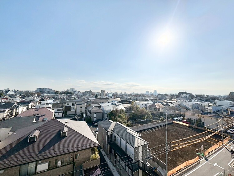 その他 眺望や窓からの景色が良いと、家で過ごす時間も快適です。