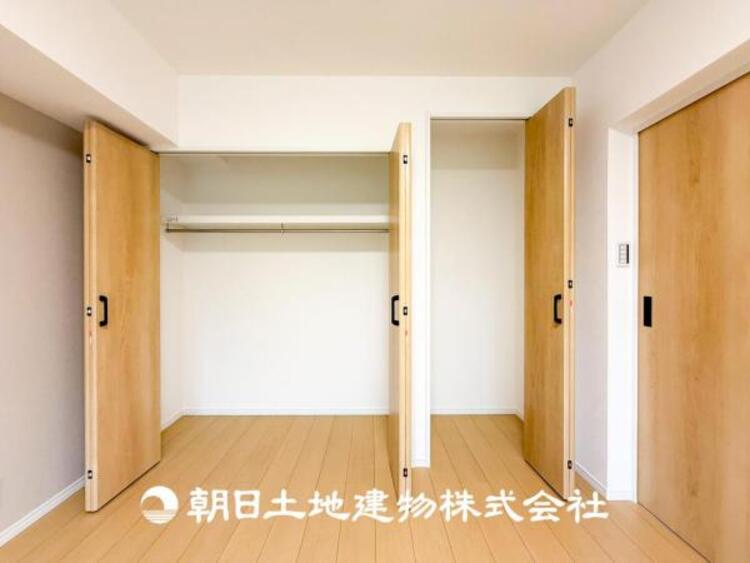 収納 【収納】シンプルかつ洗練されたデザインの収納スペース。