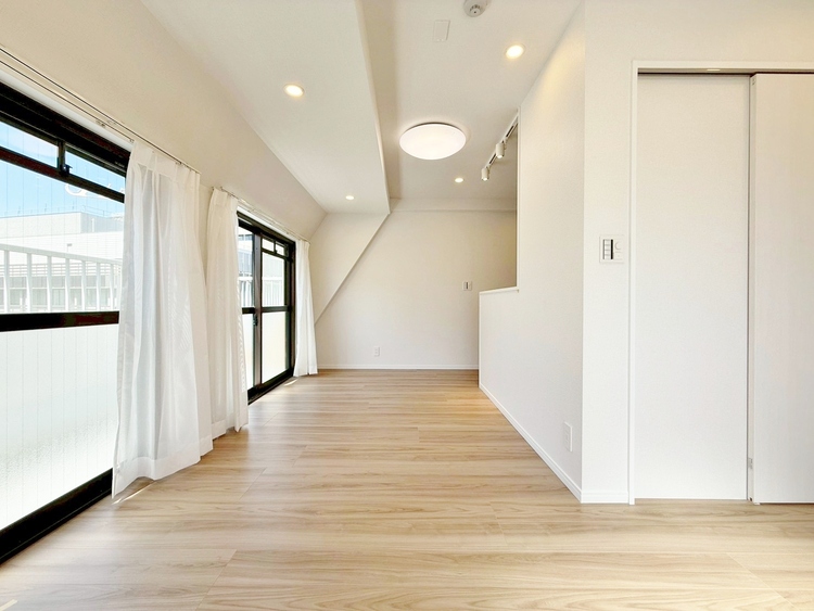 居間 「空間が織り成すひとつ先の住み心地」を演出します。