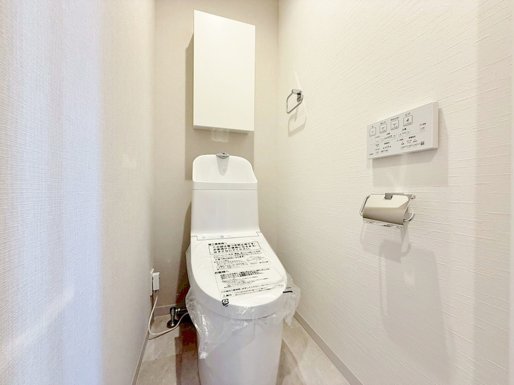 トイレ 暮らしの中のさりげないひとときの快適さにも、こだわりを、持って設備を配しております。