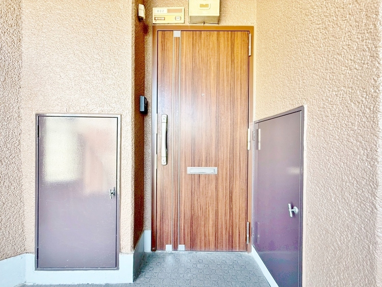 玄関 玄関を開ければ、そこは安らぎのご自宅。