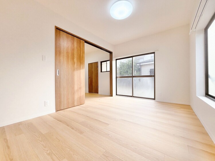 居間 豊かな居住性と、安心感を満たすクオリティが見事に調和した住空間。