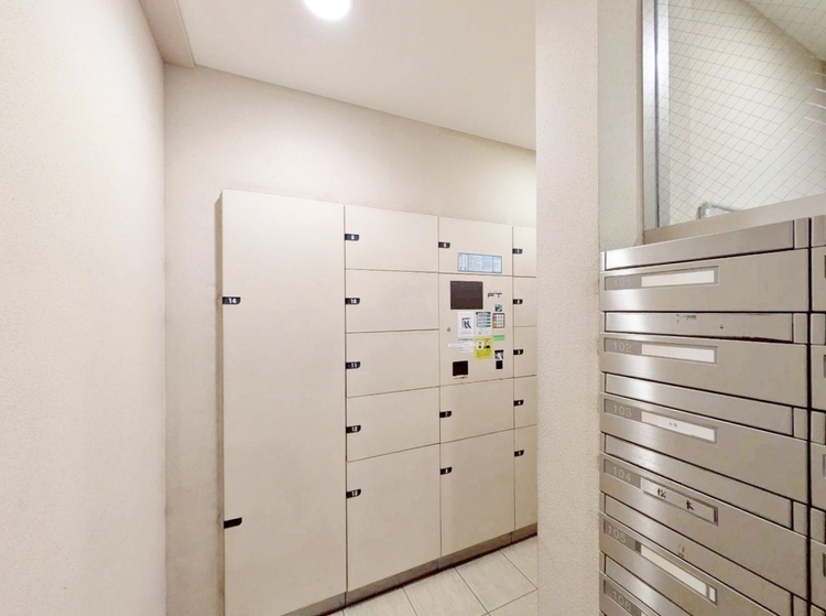 設備 留守時に便利な宅配ボックスを完備。