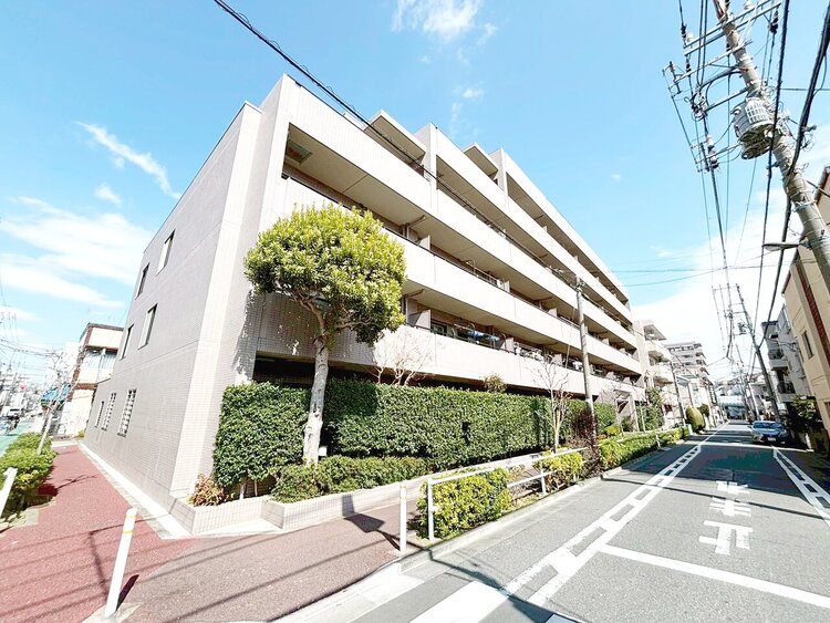 外観 資料には掲載していない情報が、現地にはたくさんあります。是非一度、現地をご確認ください。