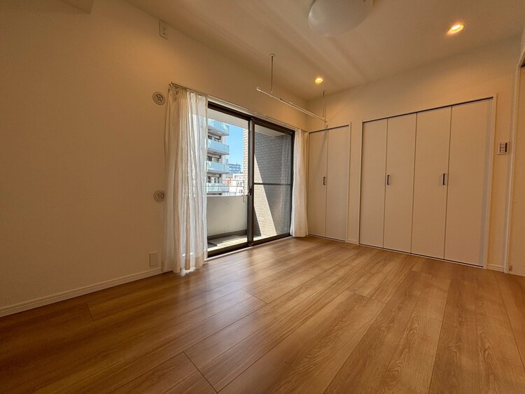 その他 清かで艶やかな時間をもたらしてくれる室内です。