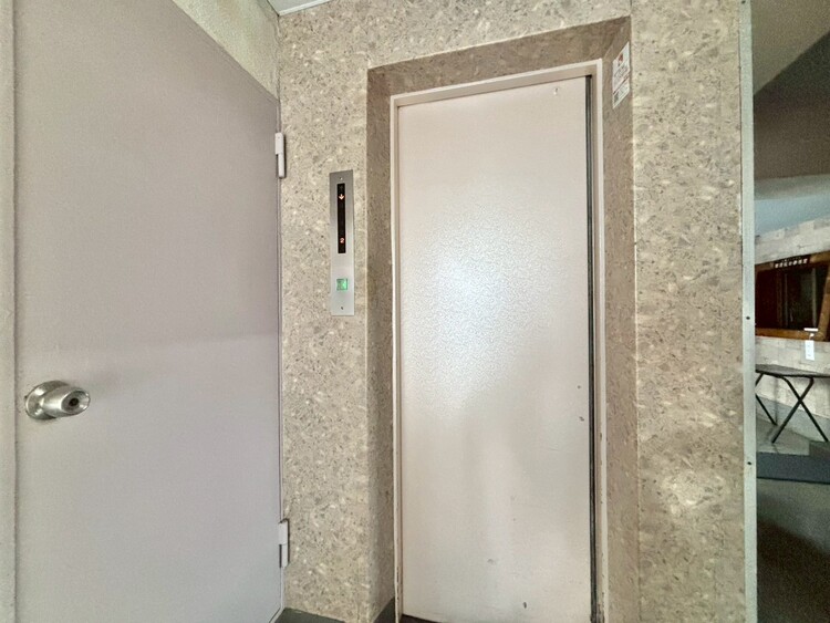 その他 エレベーター完備のため荷物が多くなっても安心。